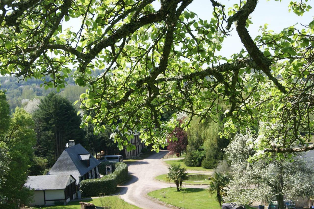 Gites - Domaine De Geffosse Pont-Évêque Eksteriør billede